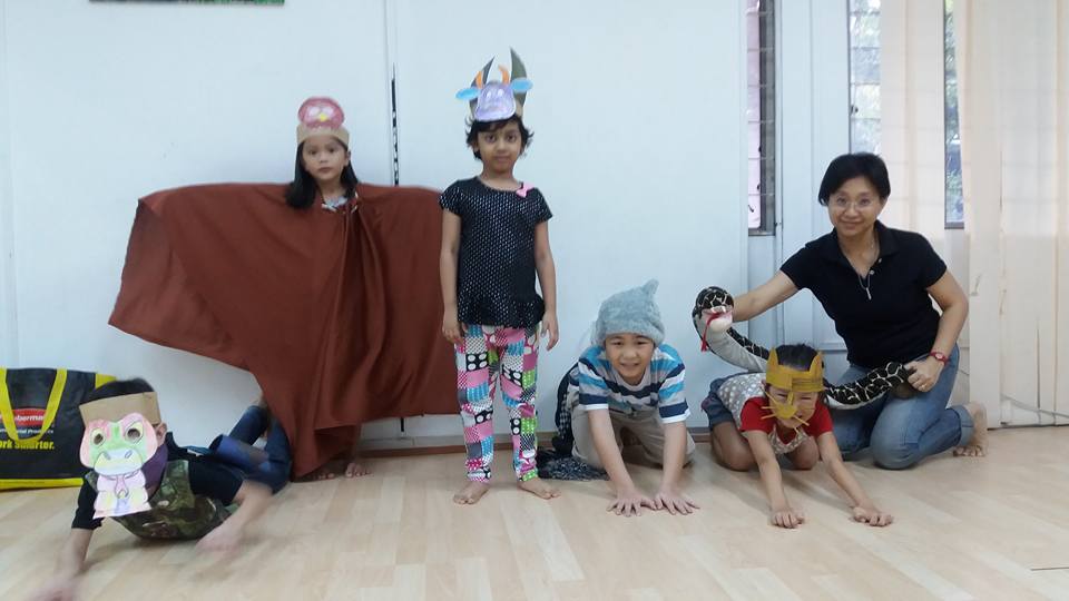 kids activity dramatic play