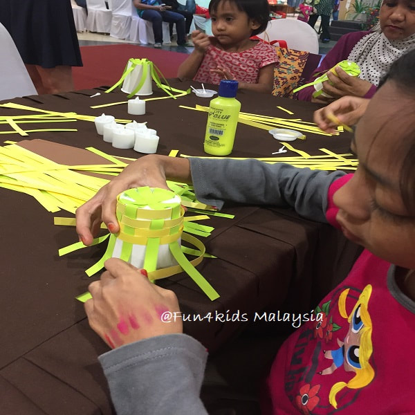 DIY Paper Cup Pelita raya activity